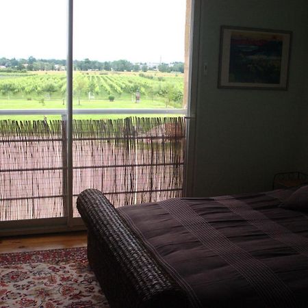 Chateau D'Esther Hotel Saint-Loubes ภายนอก รูปภาพ